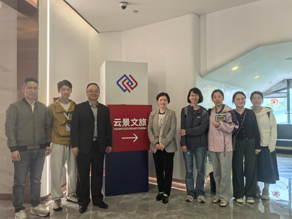 我院副院长姚涛、田丽敏带队开展访企拓岗与调研工作